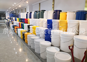 色图18p吉安容器一楼涂料桶、机油桶展区